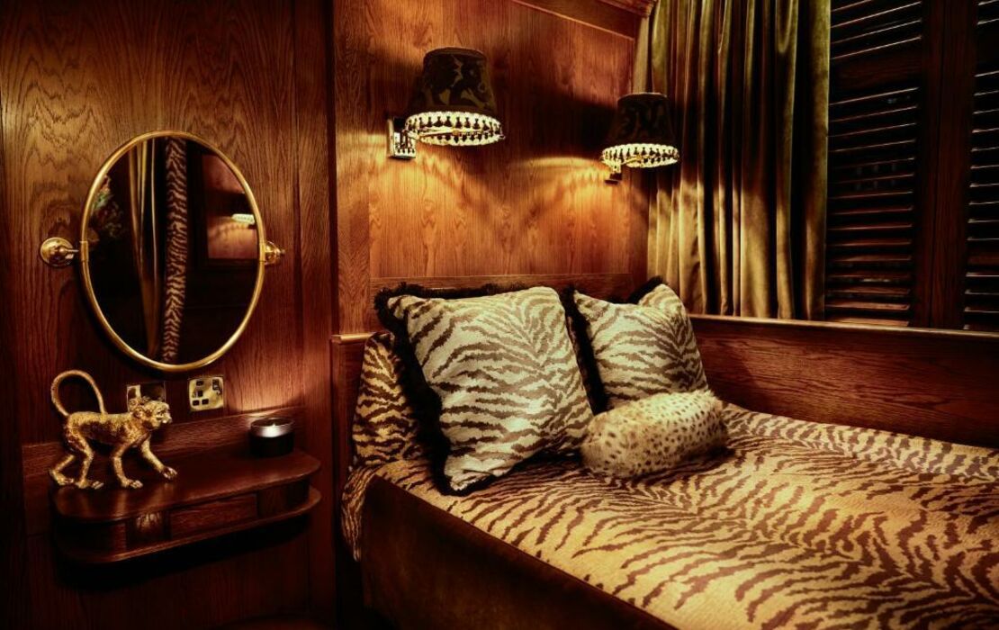 House of Gods Glasgow 10 off