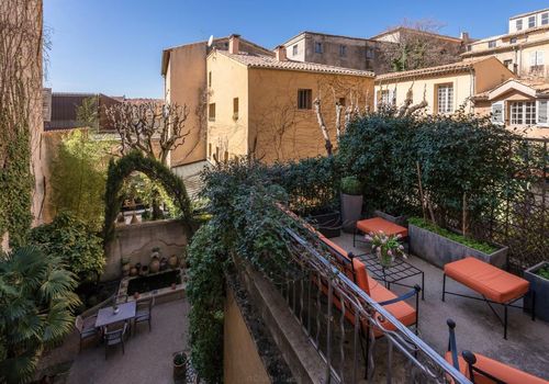 Hotel Particulier le 28 by Les Collectionneurs
