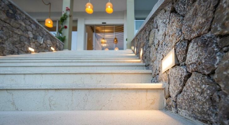 Eleals Boutique Hotel