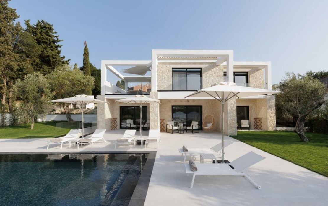 Luxurious Villa Trinity by Keyplanner