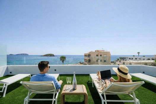 Outsite Ibiza - Work, Connect, Explore