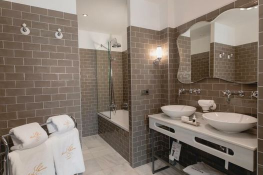 Hotel Gravina 51