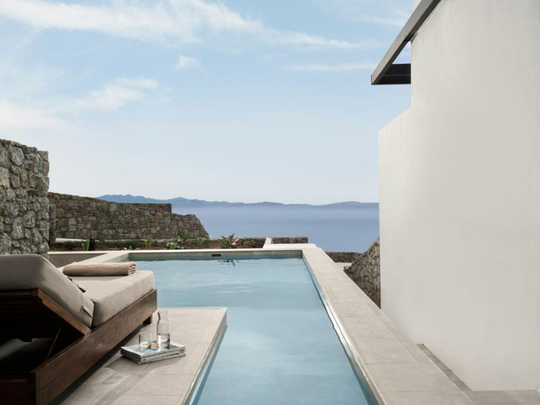 Ezio Bo Luxury Living