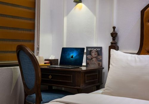 Paddy Hotel
