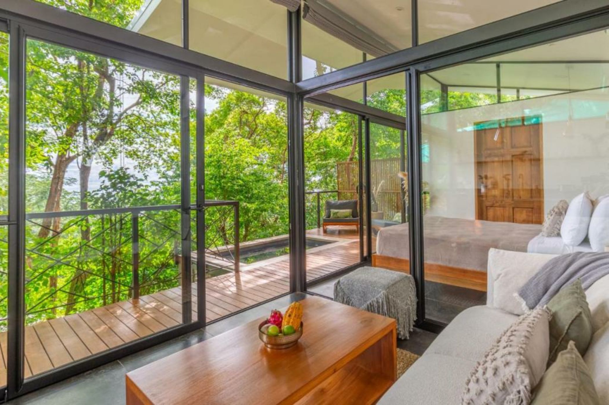 NAIA OCEANVIEW STUDIO