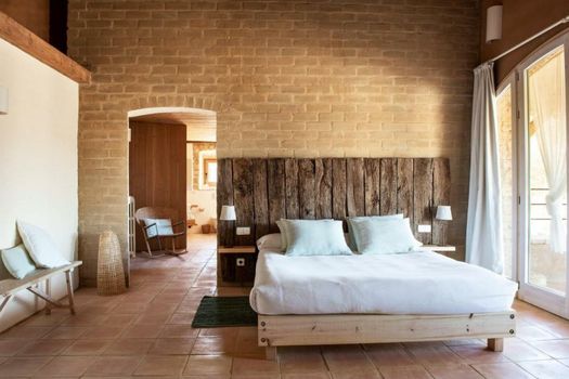 ECOTurisme Can Buch HOTEL