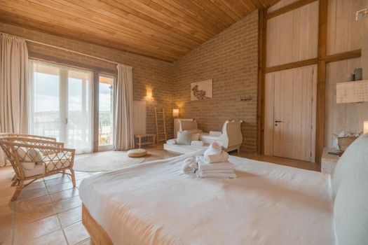 ECOTurisme Can Buch HOTEL