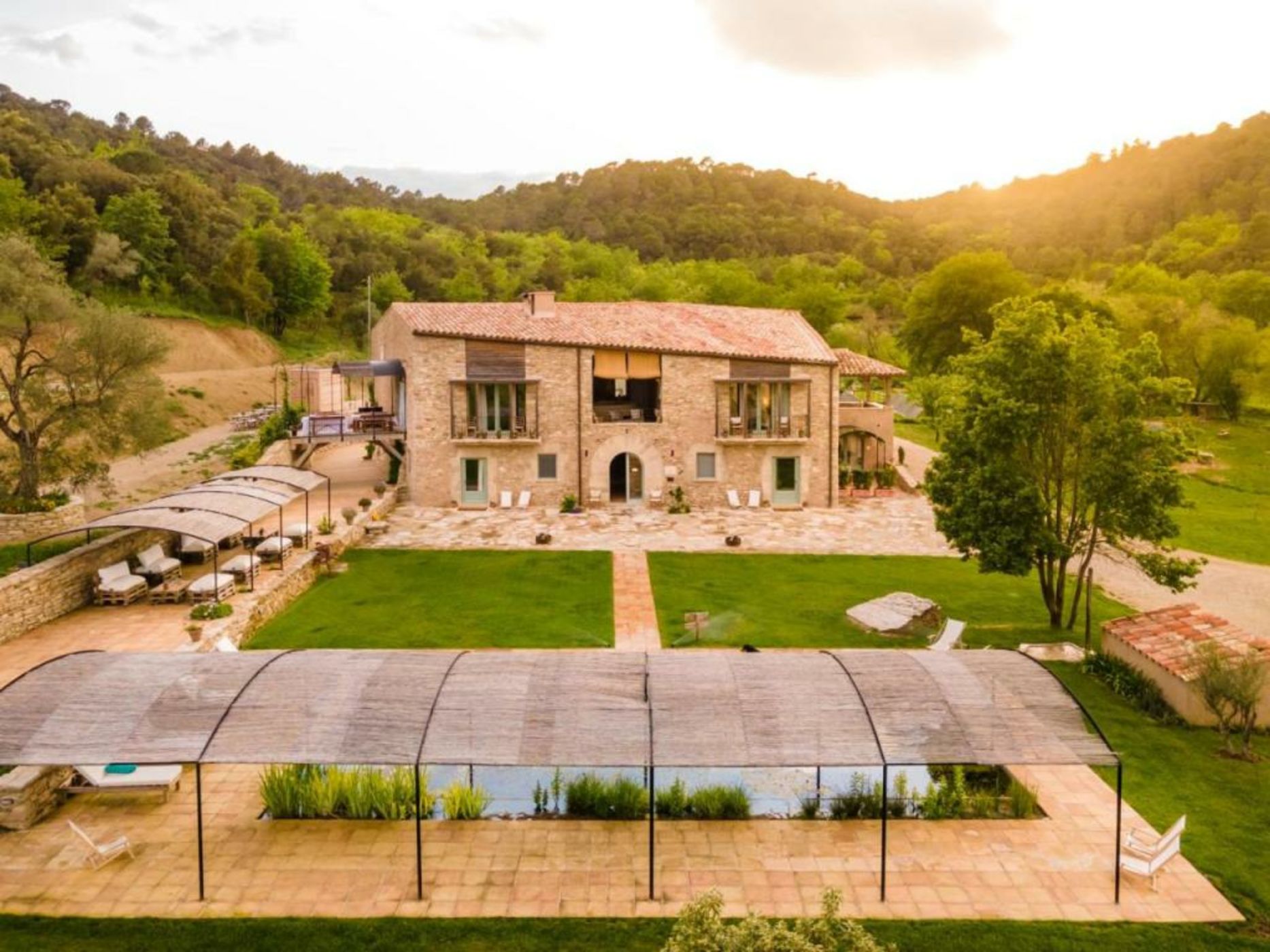 ECOTurisme Can Buch HOTEL