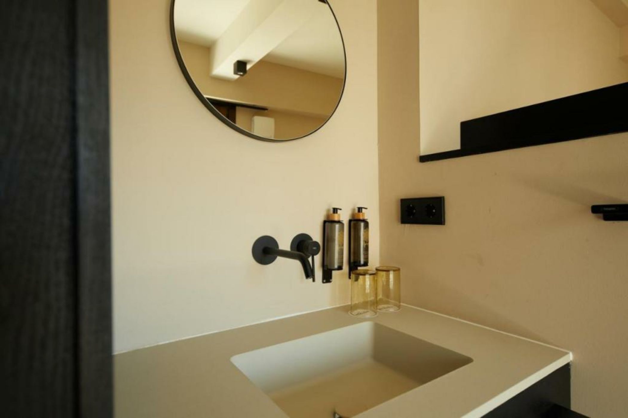 Belle Marivent Mediterranean Petit Hotel