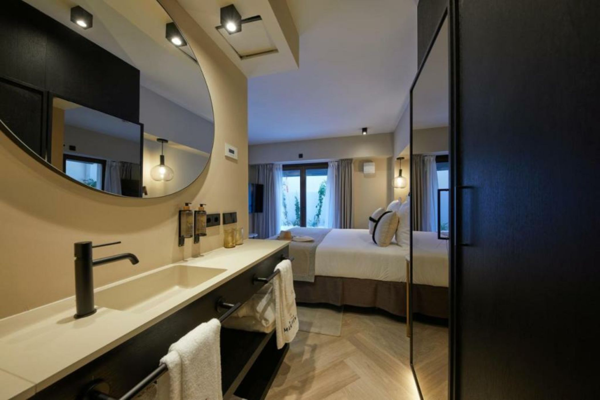 Belle Marivent Mediterranean Petit Hotel