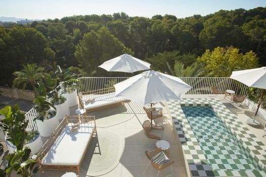 Belle Marivent Mediterranean Petit Hotel
