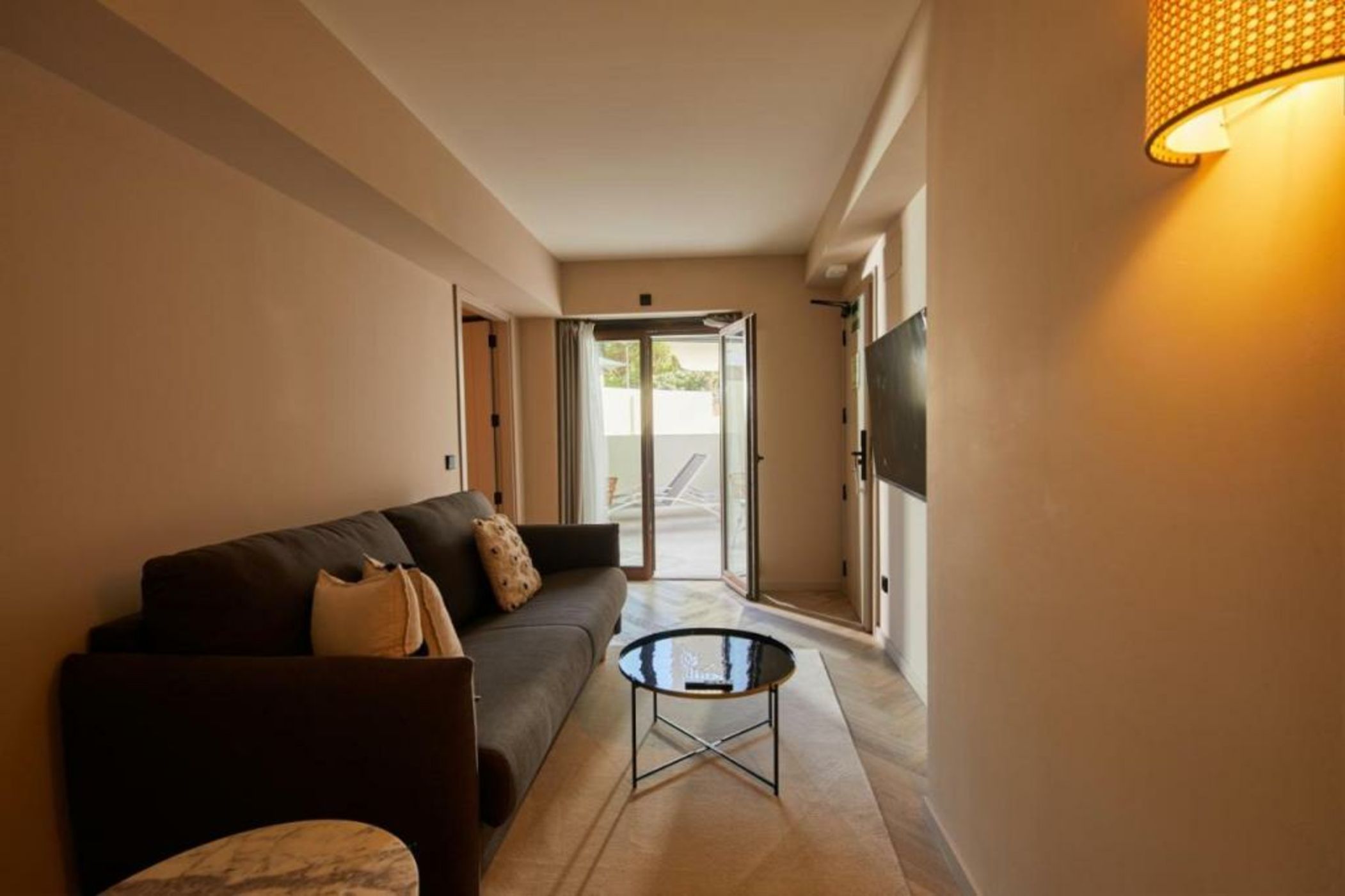 Belle Marivent Mediterranean Petit Hotel