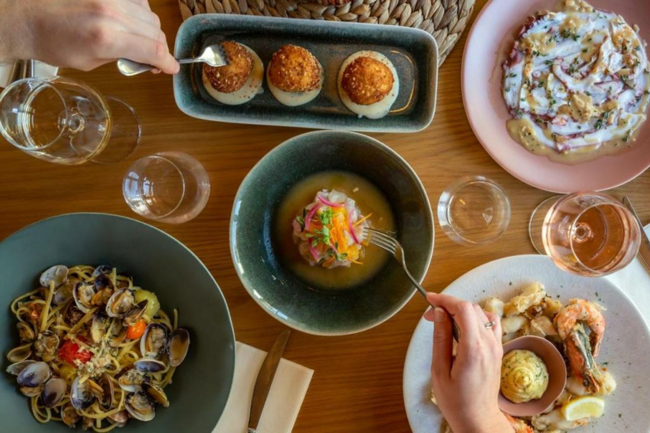 Casa Santini x Roc Seven