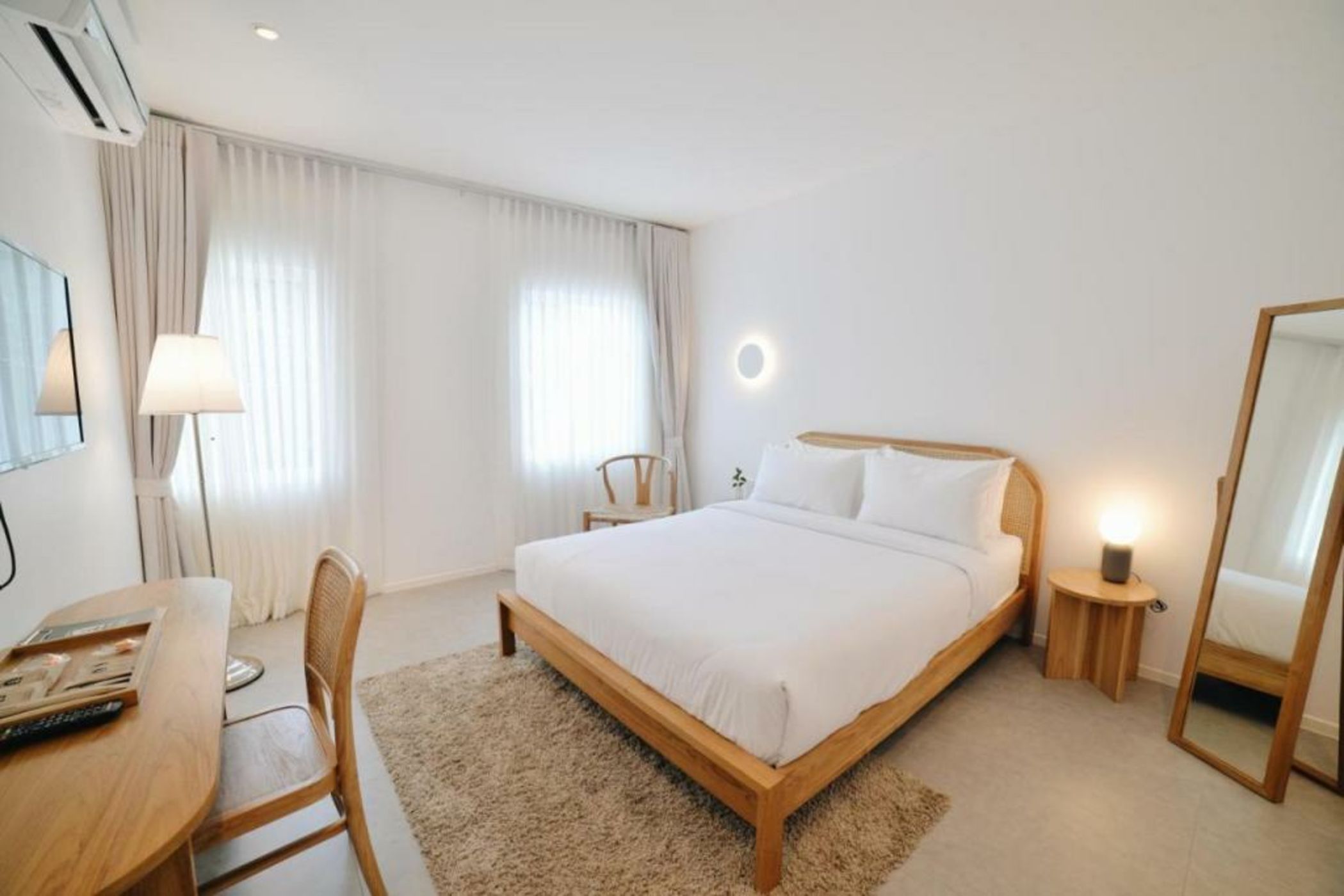 Evergreen Cafe and Hotel