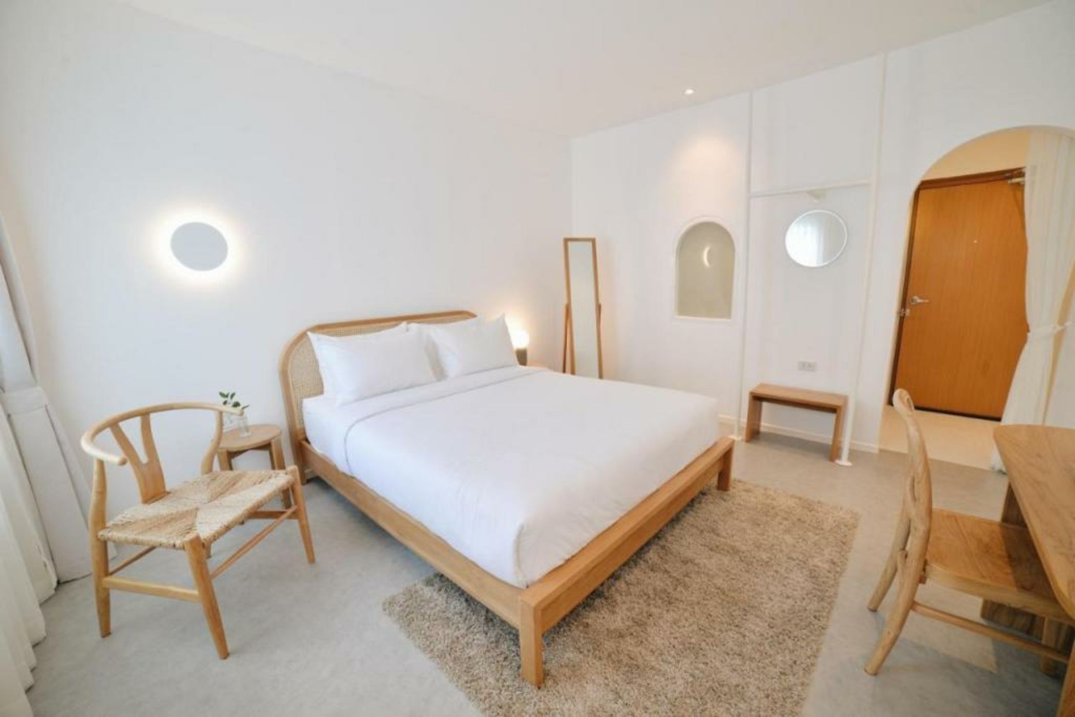 Evergreen Cafe and Hotel