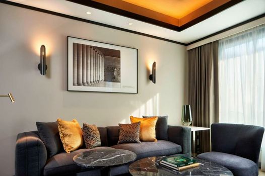 Academias Hotel, Autograph Collection
