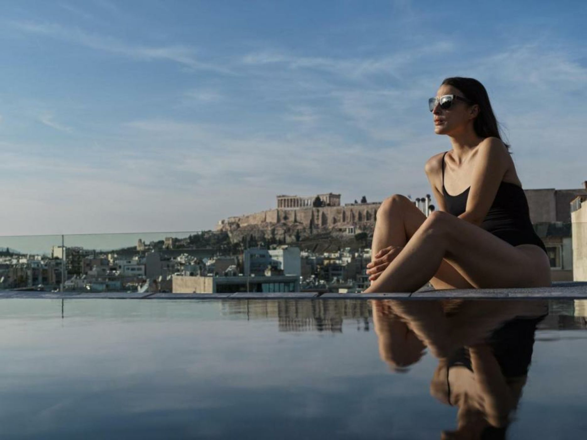 Monastik Living in Athina