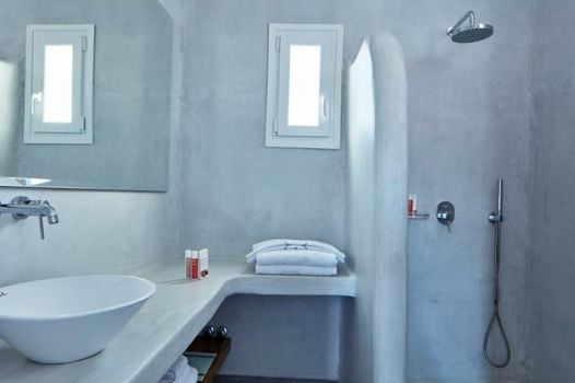 Mykonos Waves Beach House & Suites