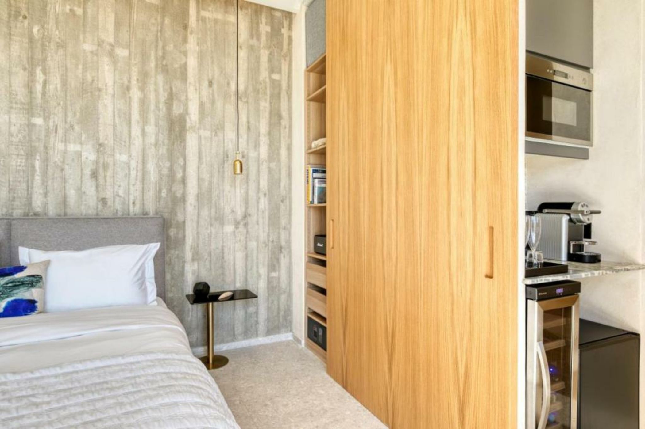 Santorini Sky, Luxury Resort