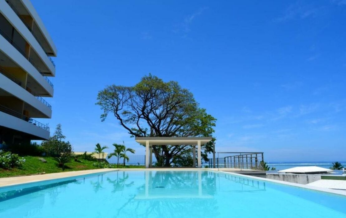 Manuia luxury apartment - Tahiti Punaauia -Wi-Fi Netflix pool & gym
