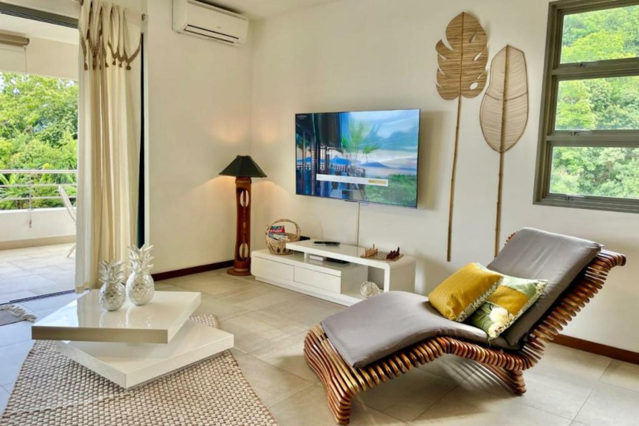 Manuia luxury apartment - Tahiti Punaauia -Wi-Fi Netflix pool & gym