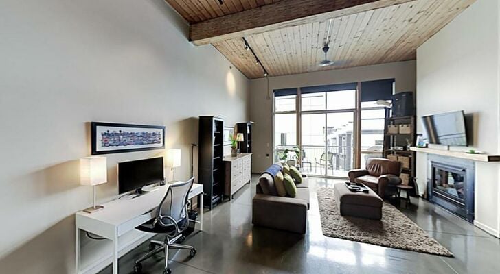 19th Avenue Lofts Unit 213