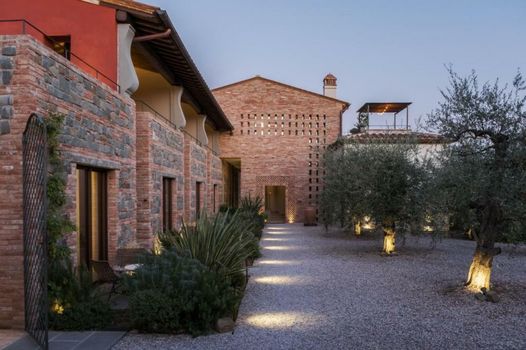 Borgo 69 Villas & Suites
