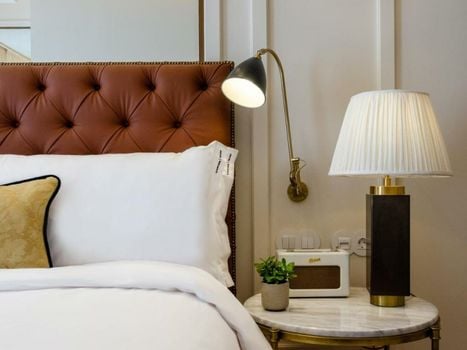 Browns Avenue Hotel