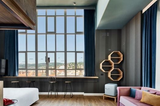 The Modernist Hotel