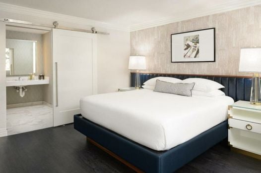 Le Parc at Melrose