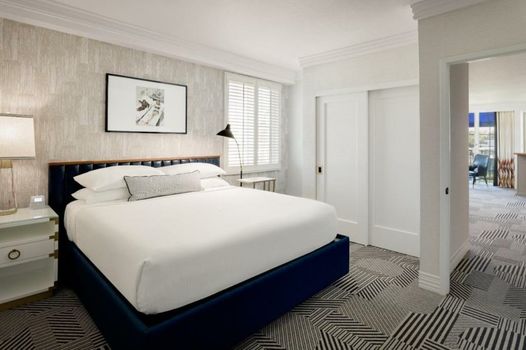 Le Parc at Melrose