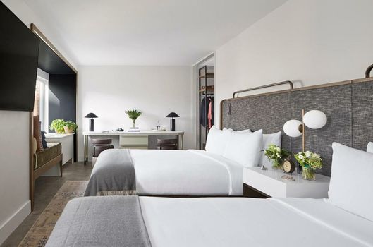 Vignette Collection Yours Truly DC by IHG
