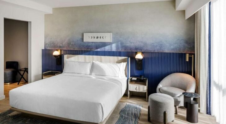 The Morrow Washington Dc, Curio Collection By Hilton