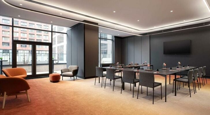 Canopy By Hilton Toronto Yorkville