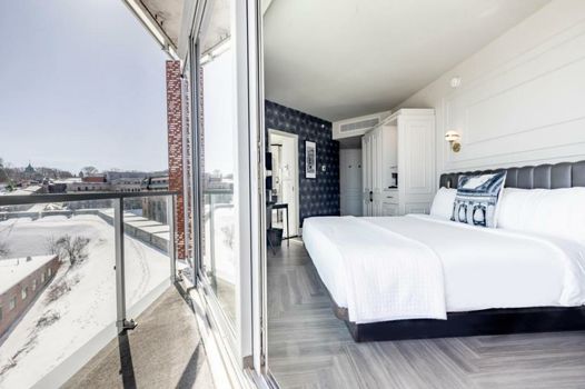 Le Capitole Hotel