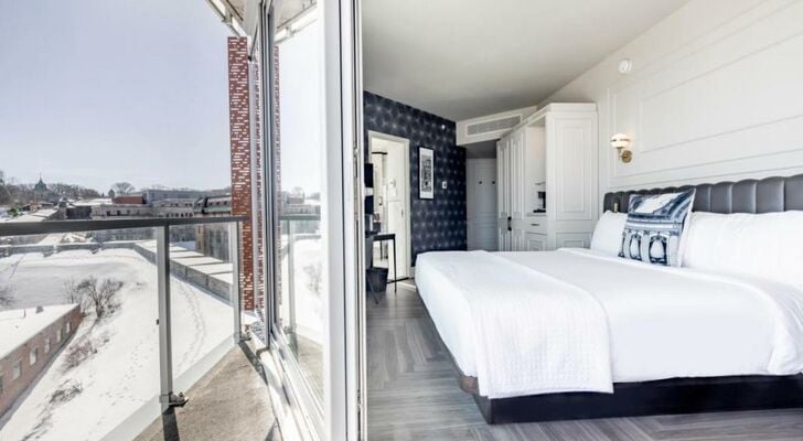Le Capitole Hotel
