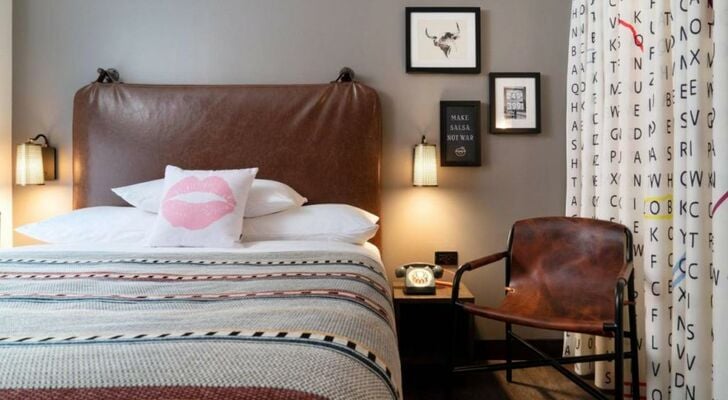 Moxy Austin - University