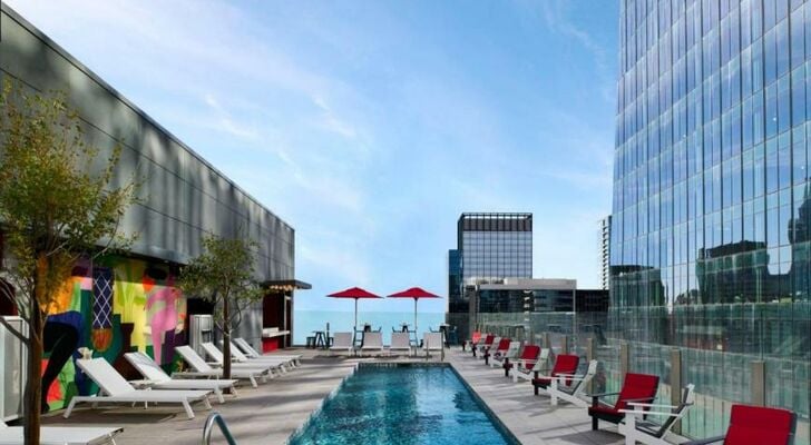 citizenM Austin Downtown