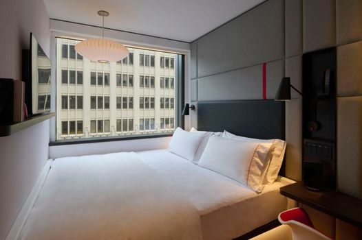 citizenM Austin Downtown