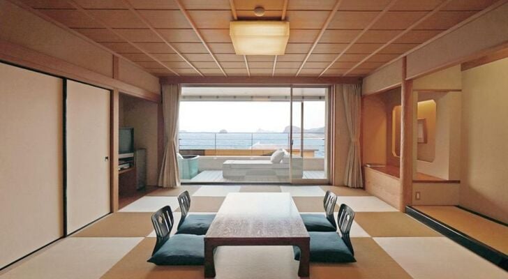 IKI RETREAT by Onko Chishin