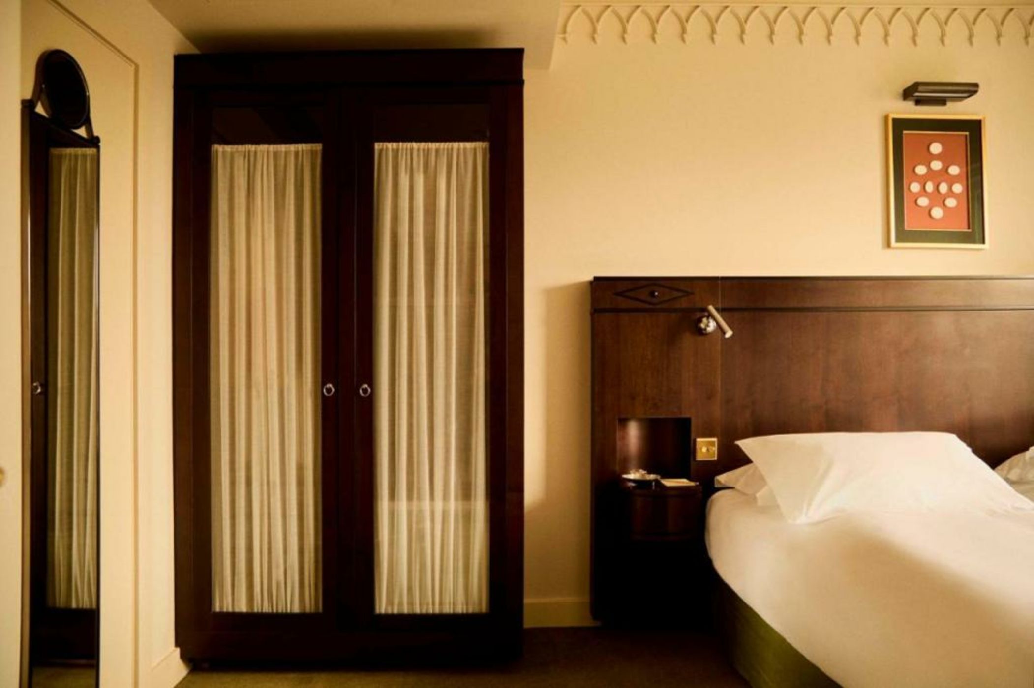 Grand Hotel Bellevue London