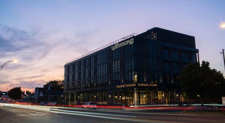 Waymore's Guest House and Casual Club
