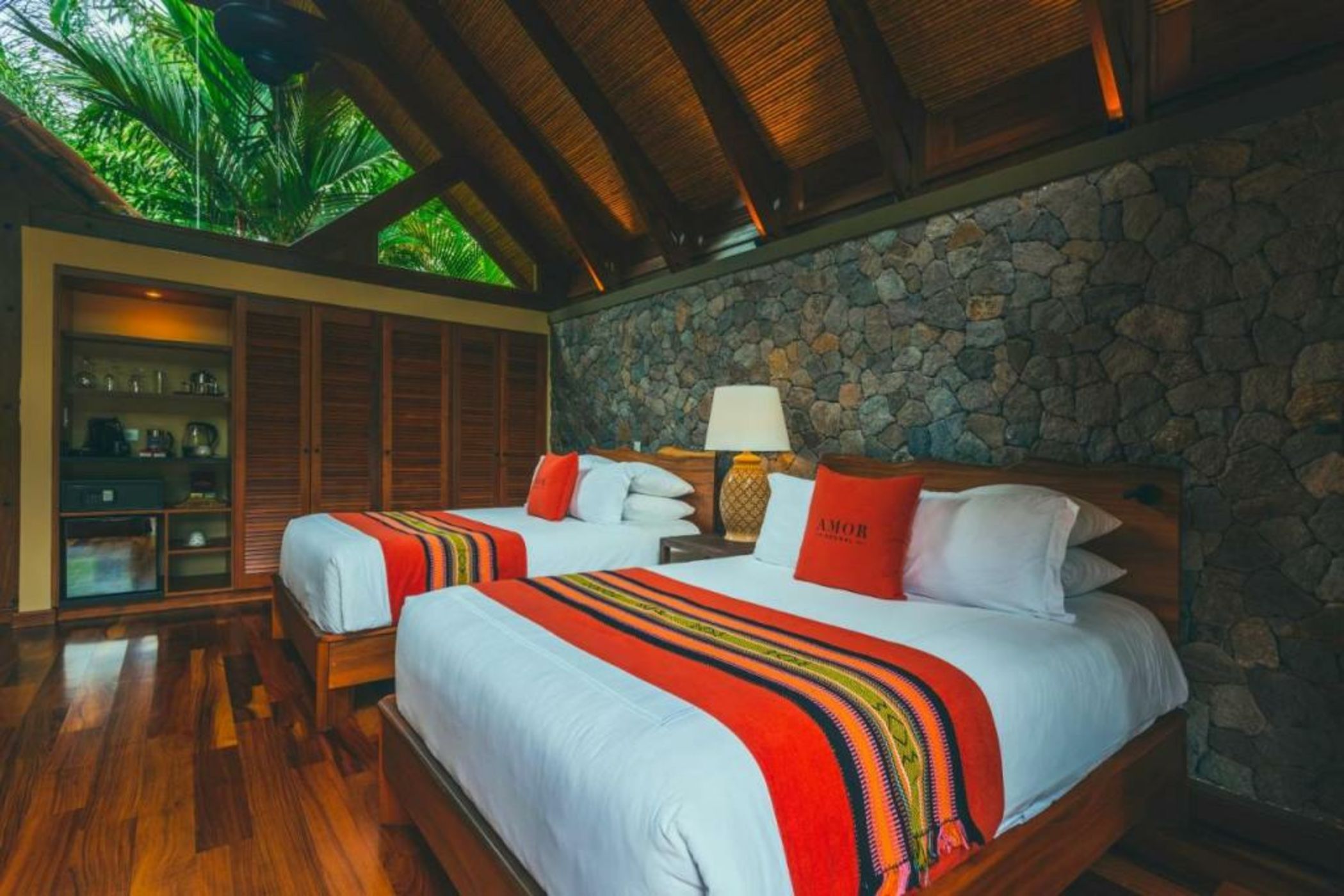 Amor Arenal Adults Friendly