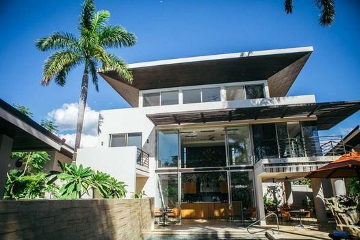 Mother Earth Luxury Boutique Hotel, Restaurant & Spa
