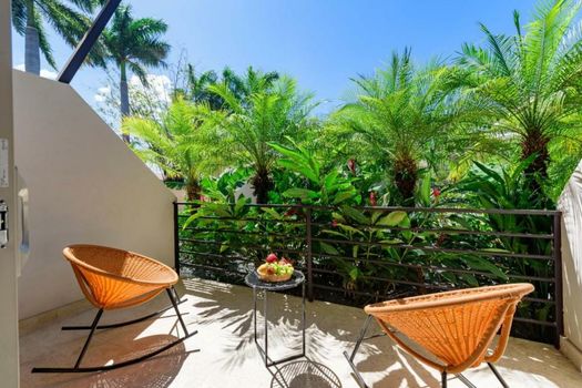 Mother Earth Luxury Boutique Hotel, Restaurant & Spa