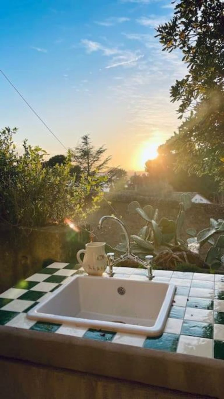 Villa Medjé, sur la Corniche Kennedy avec vue mer