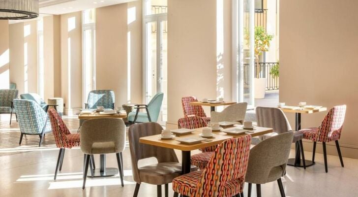 Hôtel Apollinaire Nice