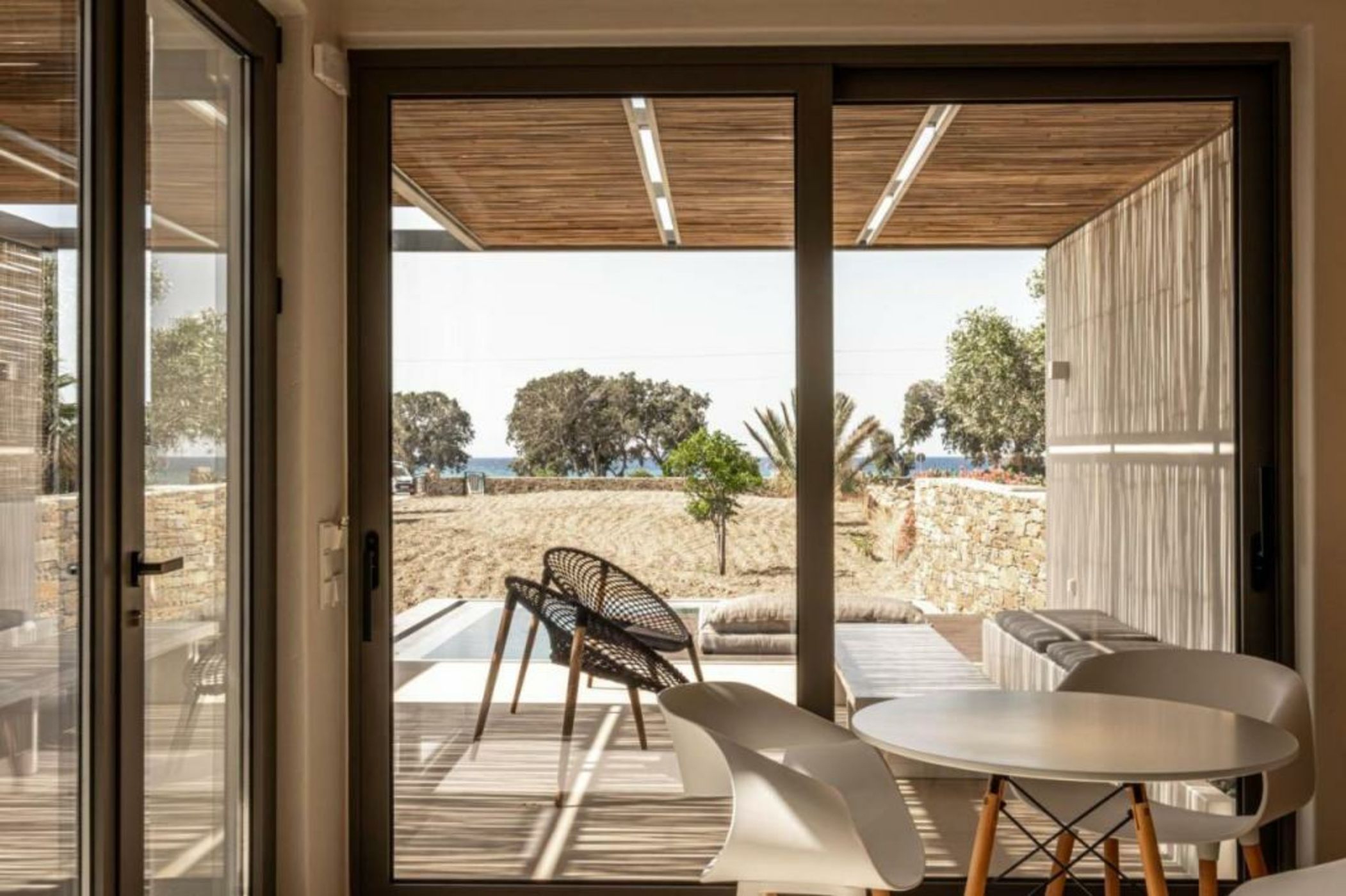 Yenesis Seaside Retreat - Adults only