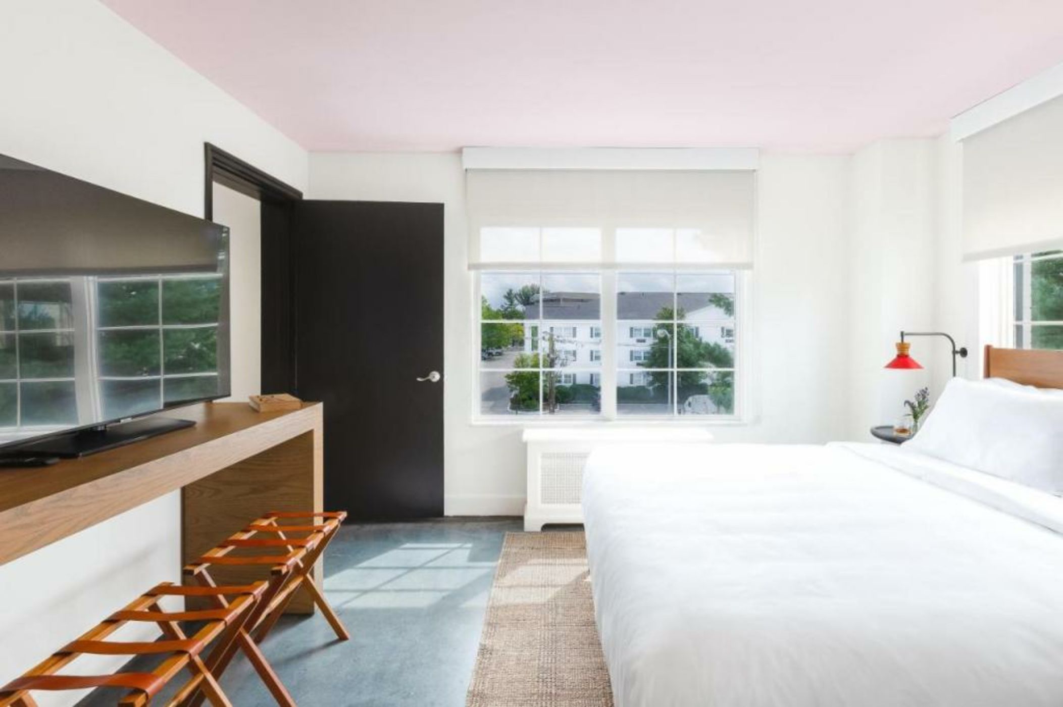 Elwood Hotel & Suites