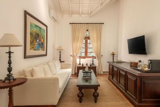 Uga Riva - Negombo